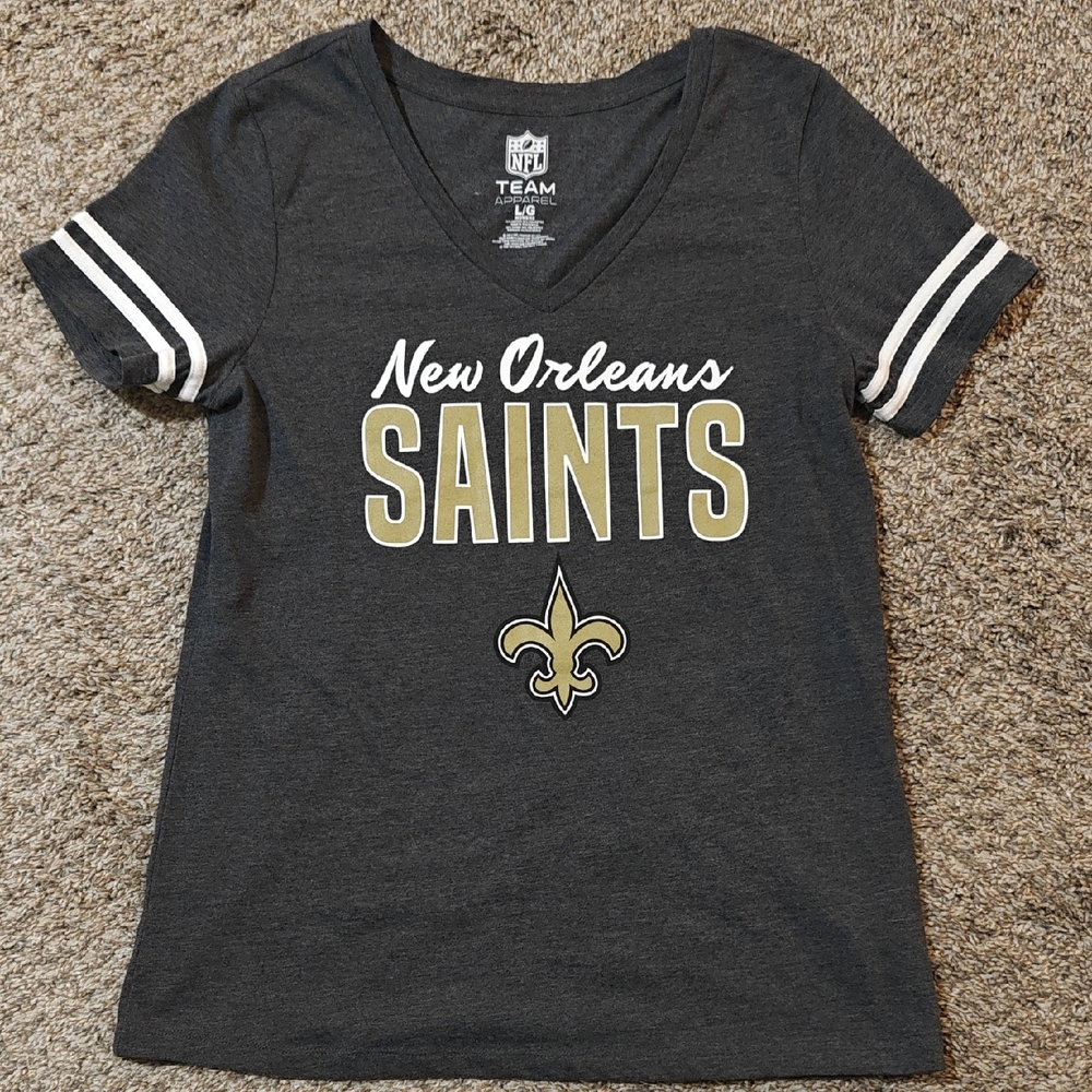 NFL New Orleans Saints Women's V-Neck Tee - Black and Gold